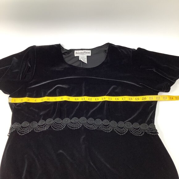 Another Thyme Black Velvet Short Sleeve Dress 16W Scalloped Waist Detail Soft - Picture 5 of 6